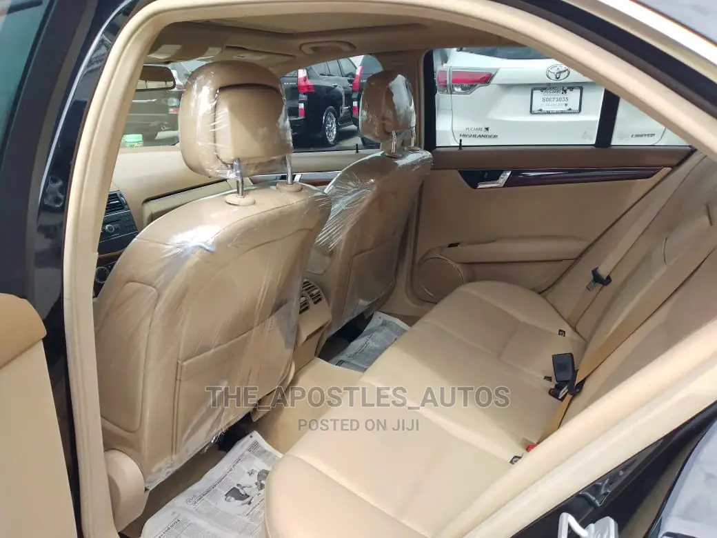 Mercedes-Benz C300 2008 Black