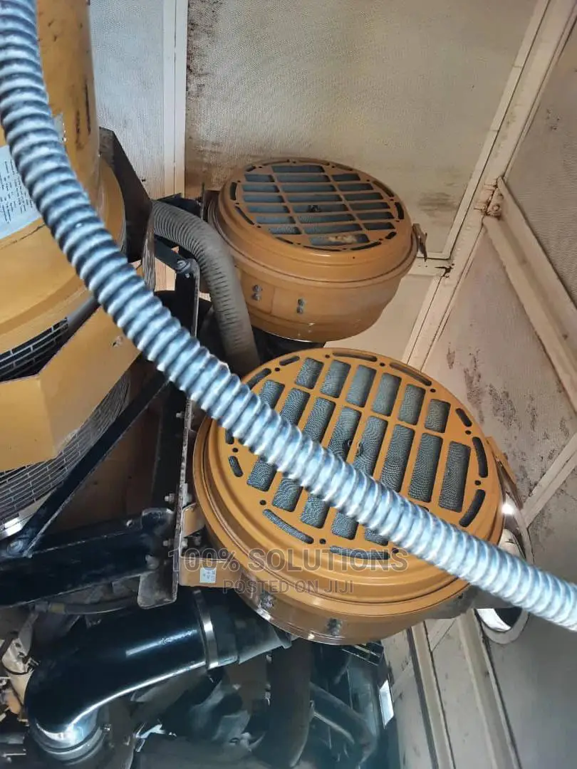 1000KVA CAT Engine Sound Proof Generator,100 Running Hrs