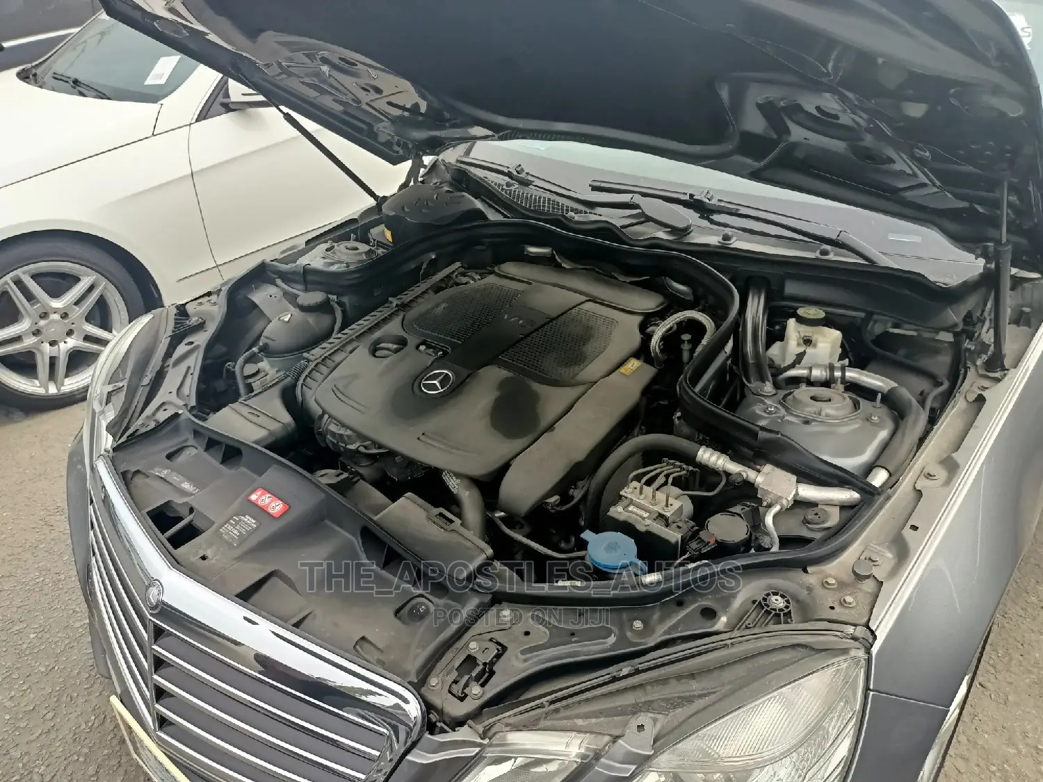 Mercedes-Benz E350 Base 4Matic Sedan AWD (3.5L 6cyl 7A) 2013 Gray