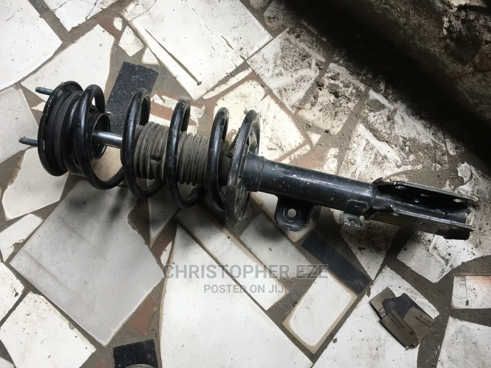 Ford Explorer Front Shock Absorber 2013