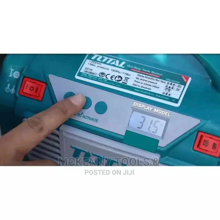 Total Tools Lithium-Ion Auto Air Compressor 20V (Tacli2002)