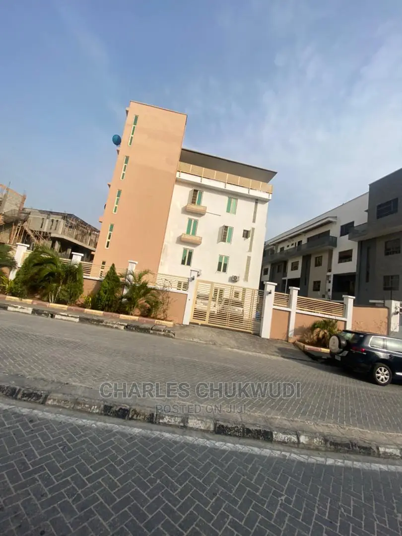 4bdrm Townhouse/Terrace in Lekki, Ibeju for Rent