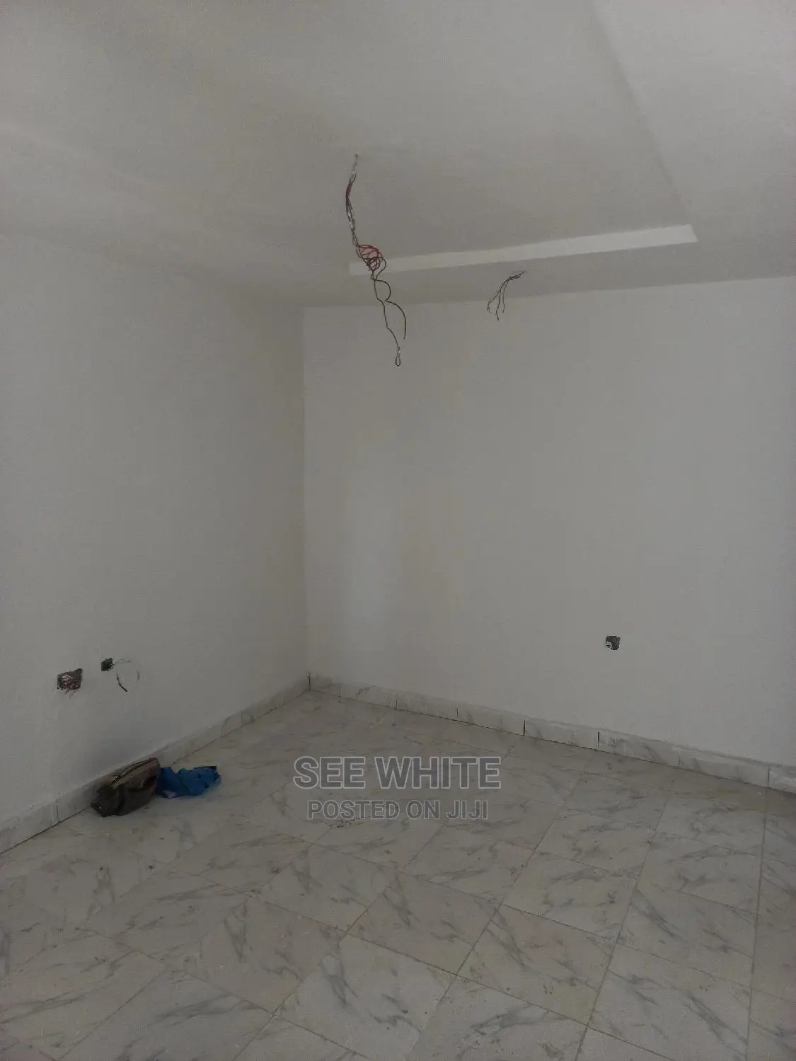 Furnished 2bdrm Room & Parlour in Satellite Town for rent