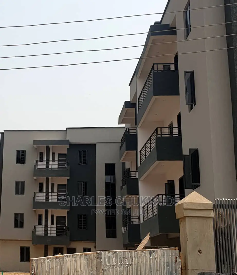 4bdrm Townhouse/Terrace in Lekki, Ibeju for Rent