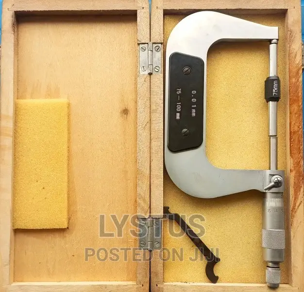 75-100mm Outside Micrometer 0.01mm Graduations in Wooden Cas