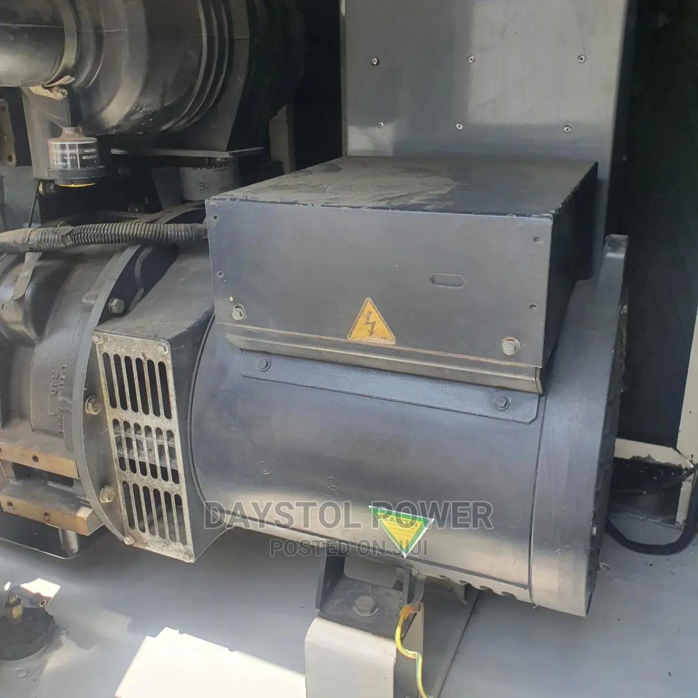 Semi-new 20kva Uk Perkins Mikano Soundproof Diesel Generator