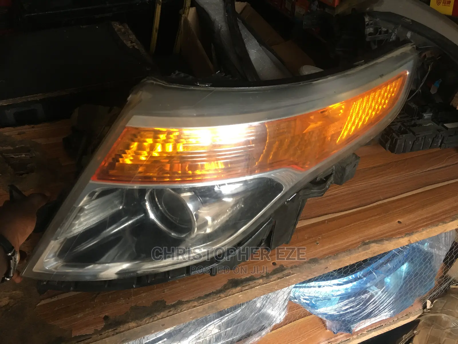 Ford Explorer Head Lamp 2011 2012 2013 2014
