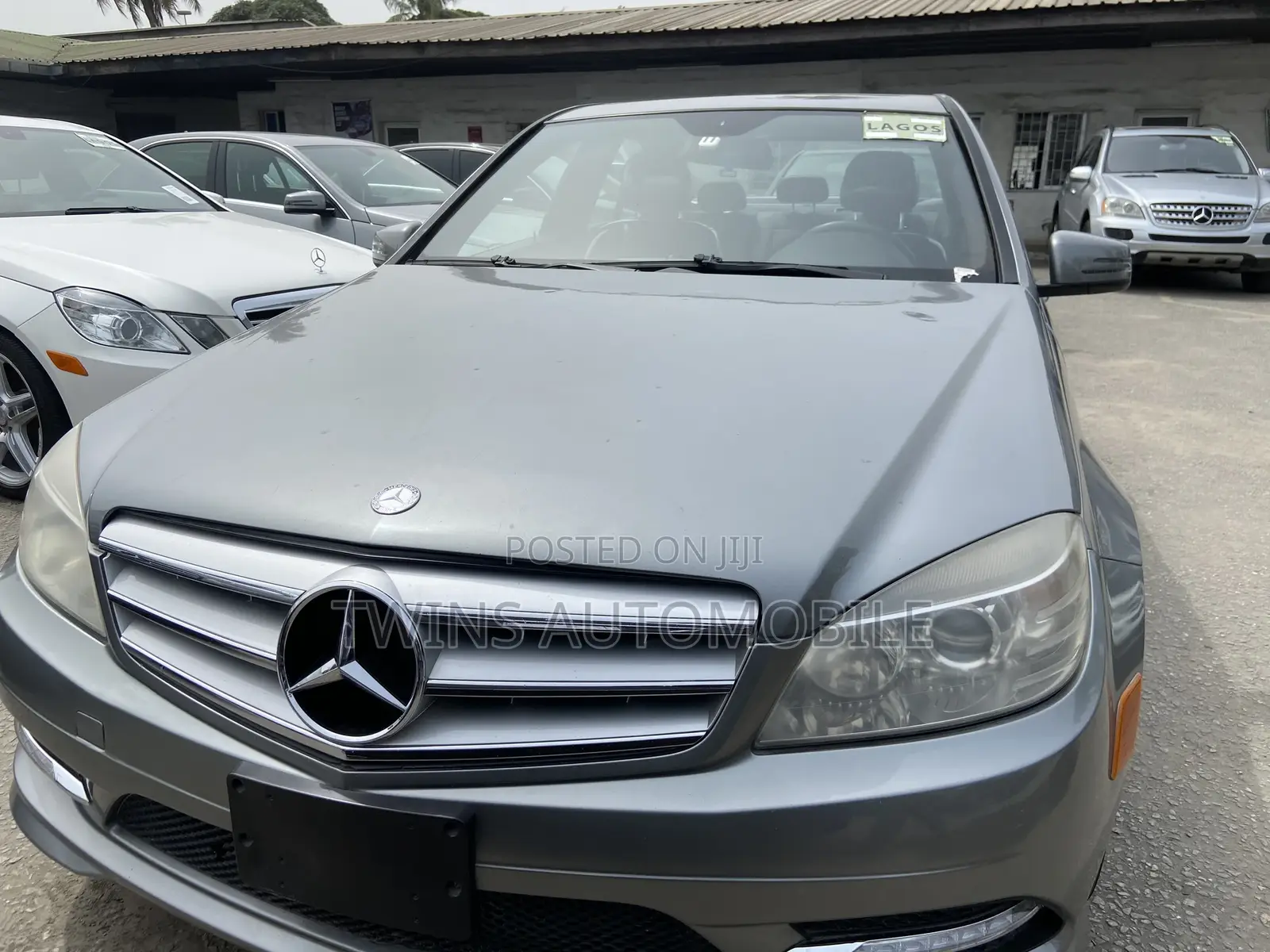 Mercedes-Benz C300 2010 Gray