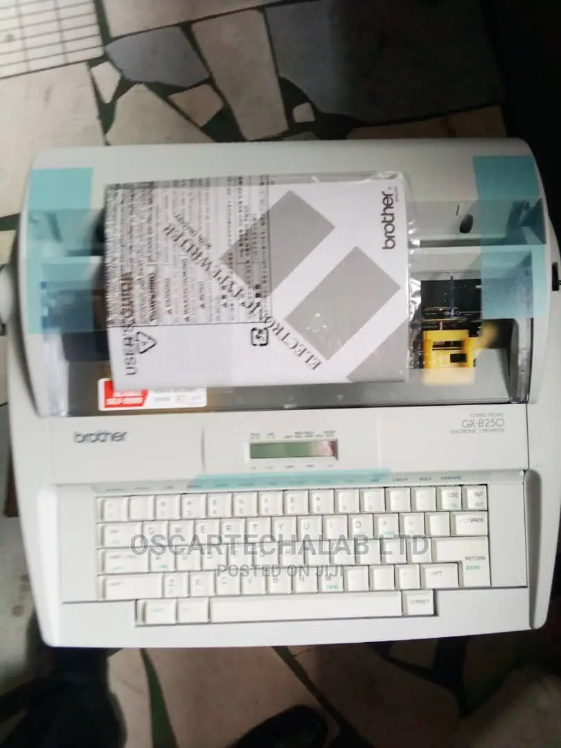 Brother Electronics Typewriter Machine Gx-8250