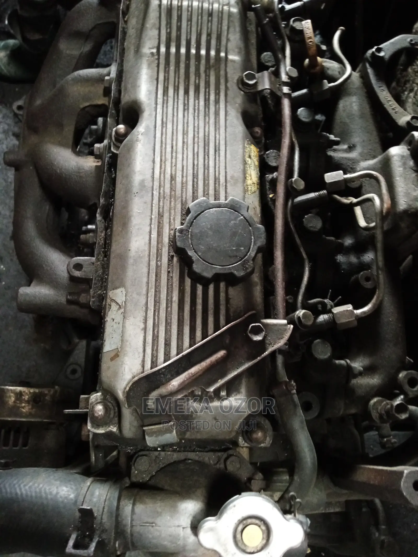 2 L Toyota Diesel Engine Bus