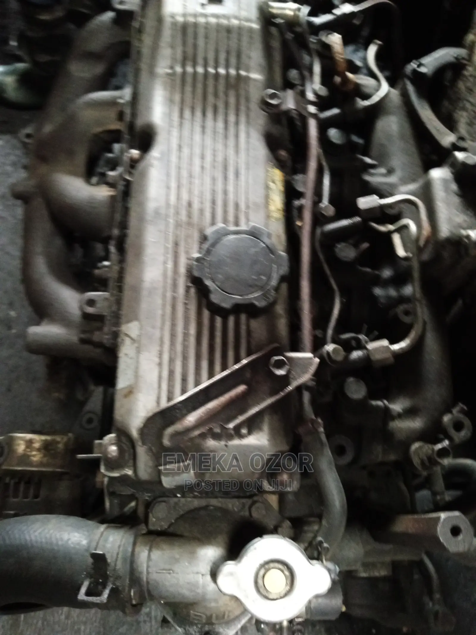 2 L Toyota Diesel Engine Bus