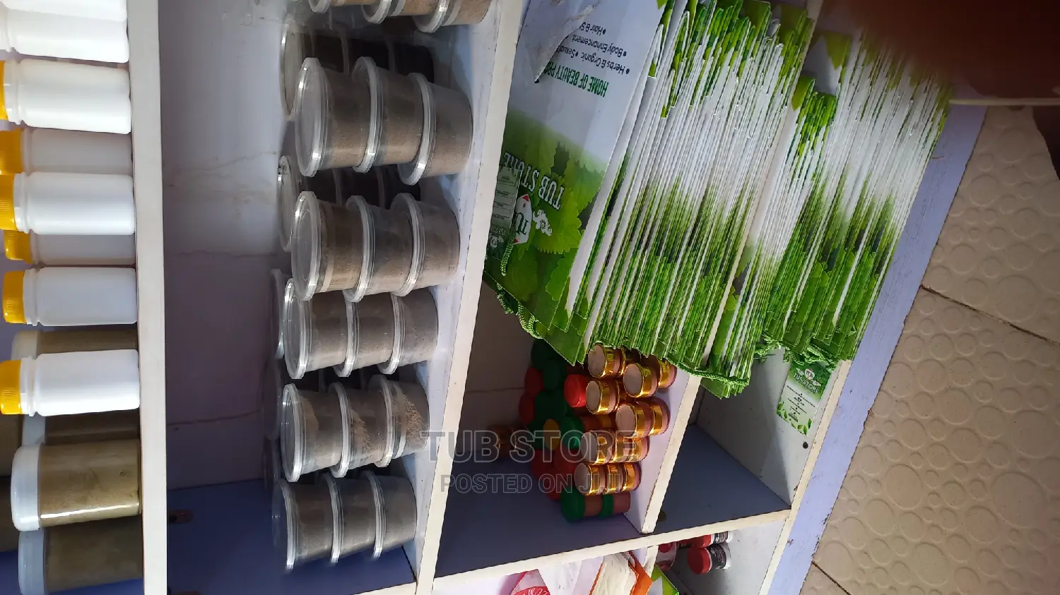 1 Dozen of Undiluted Chebe Powder Karka Oil