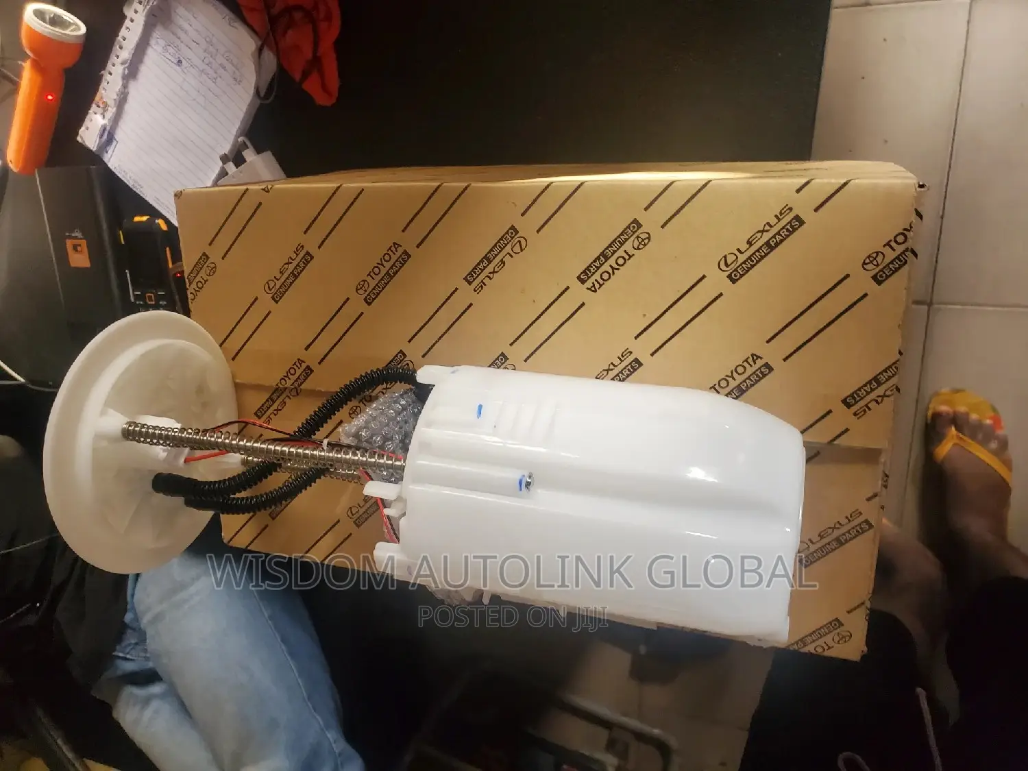 Complete Fuel Pump For Toyota Land Cruiser Prado 2010-2021
