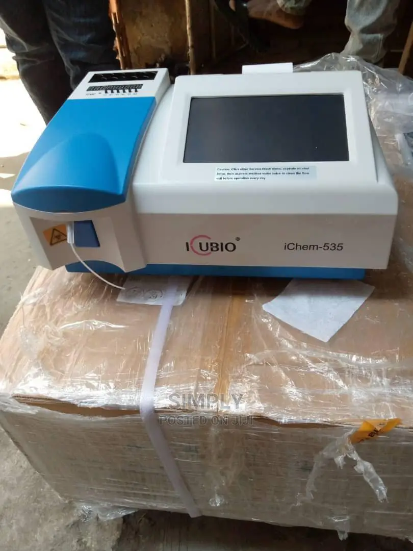 ICUBIO Semi Auto Chemistry Analyzer