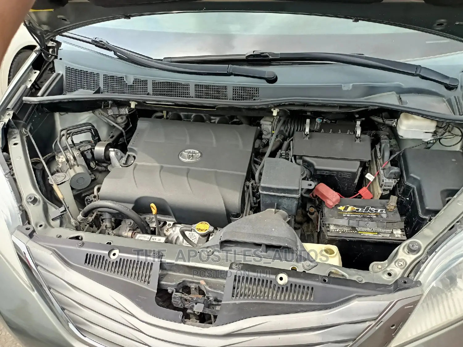 Toyota Sienna XLE 7 Passenger 2011 Green