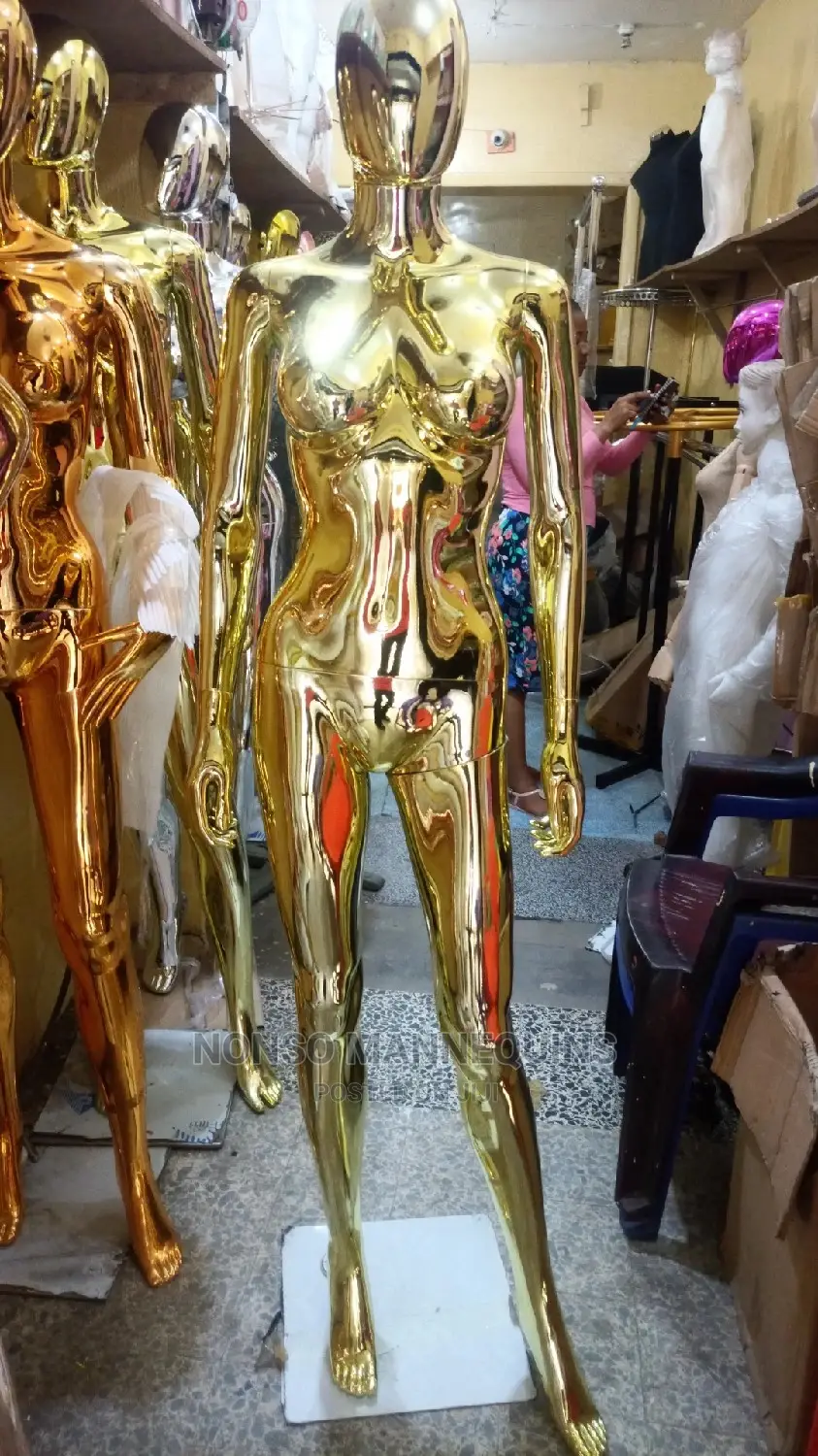 Gold Chrome Size 8 Faceless Detachable Body Female Manuin