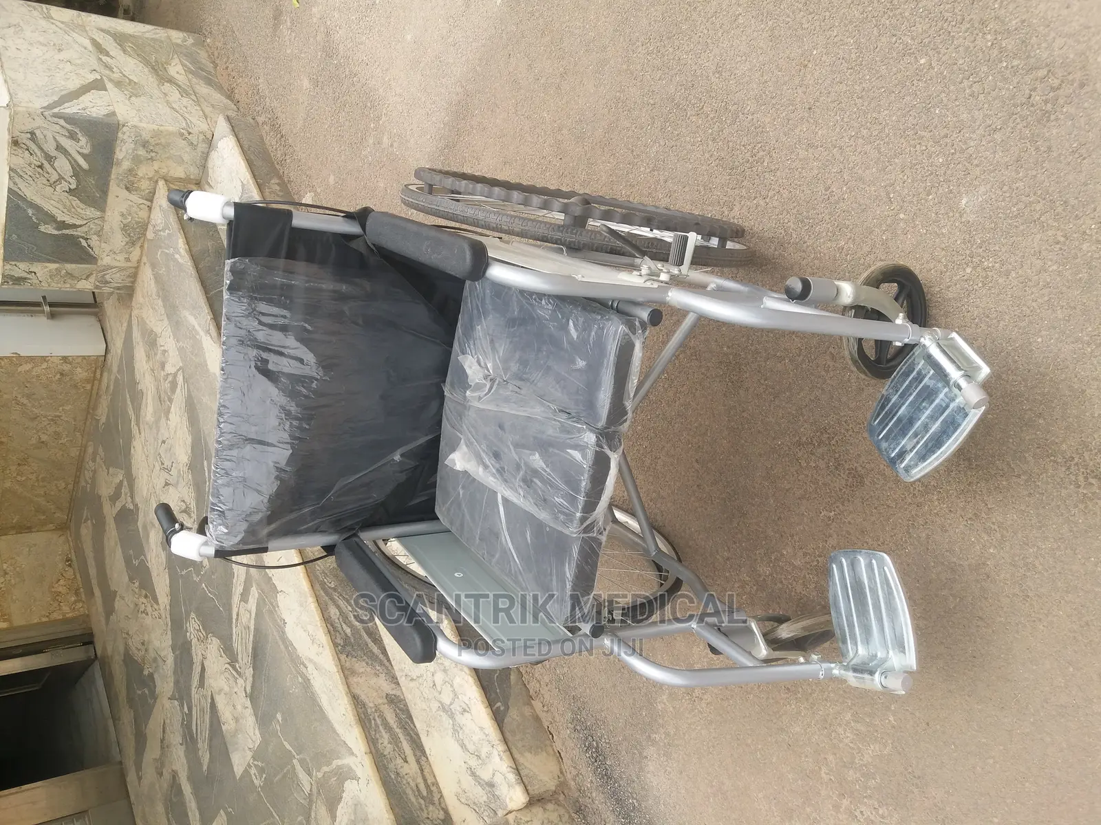 Manual Mobility Aid Comfortable 18" Wheelchair Seat