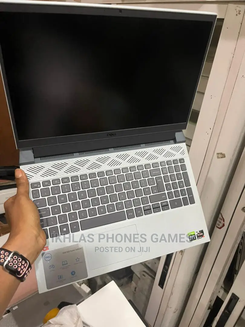 Laptop Dell G15 5511 16GB AMD Ryzen 512GB