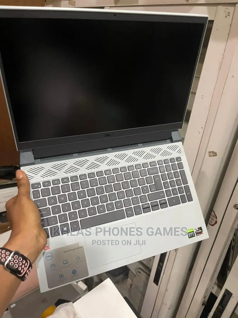 Laptop Dell G15 5511 16GB AMD Ryzen 512GB