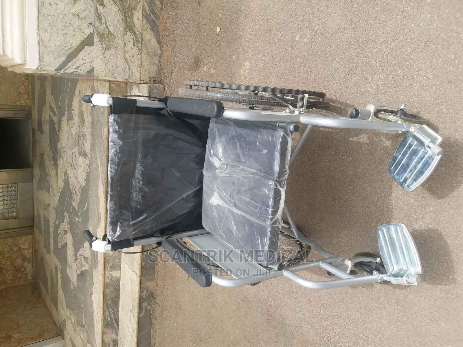 Foldable Wheel Chair Aluminium Comfortable