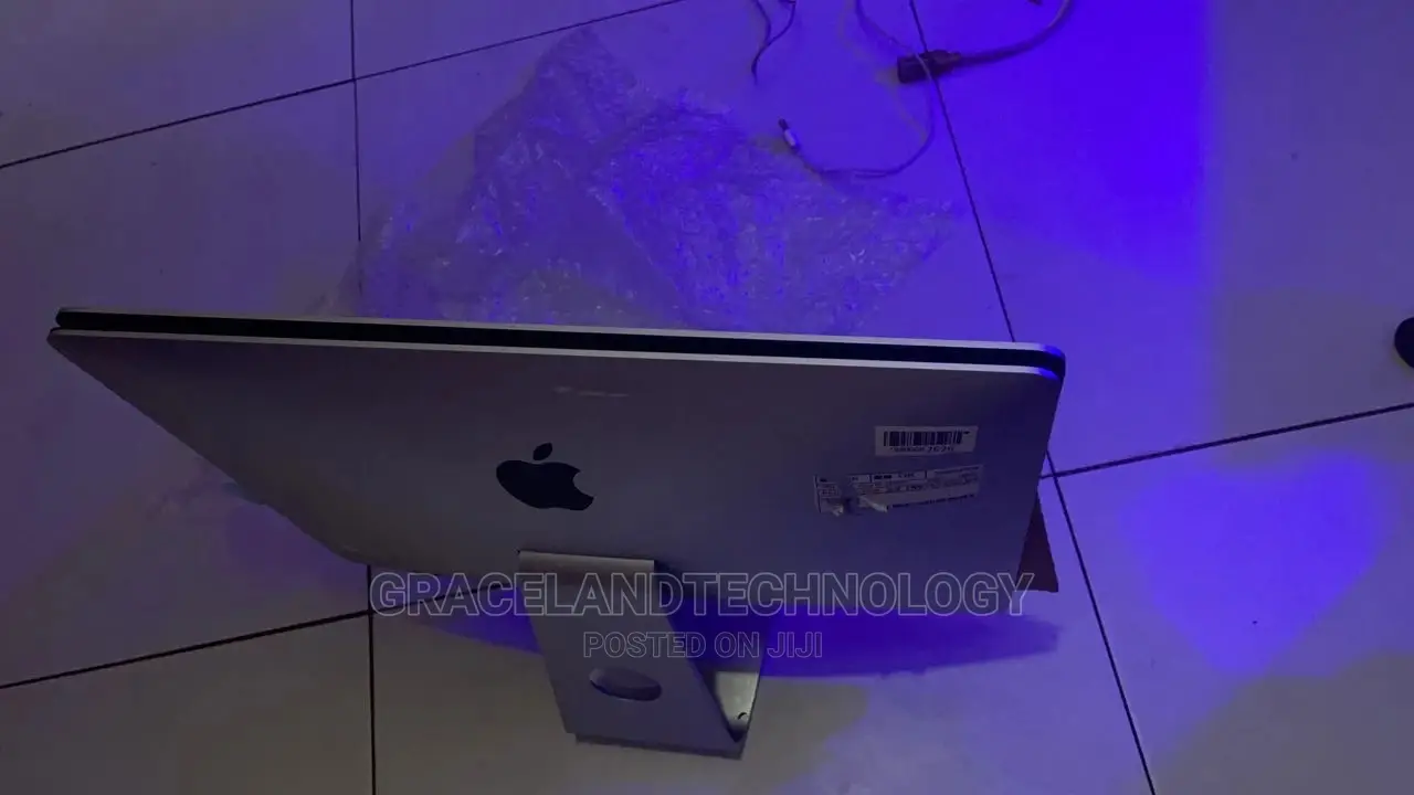 Desktop Computer Apple iMac 32GB Intel Core I5 SSD 1T