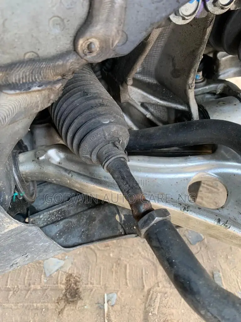 Tie Rod Arms and Socket for All Honda Motors