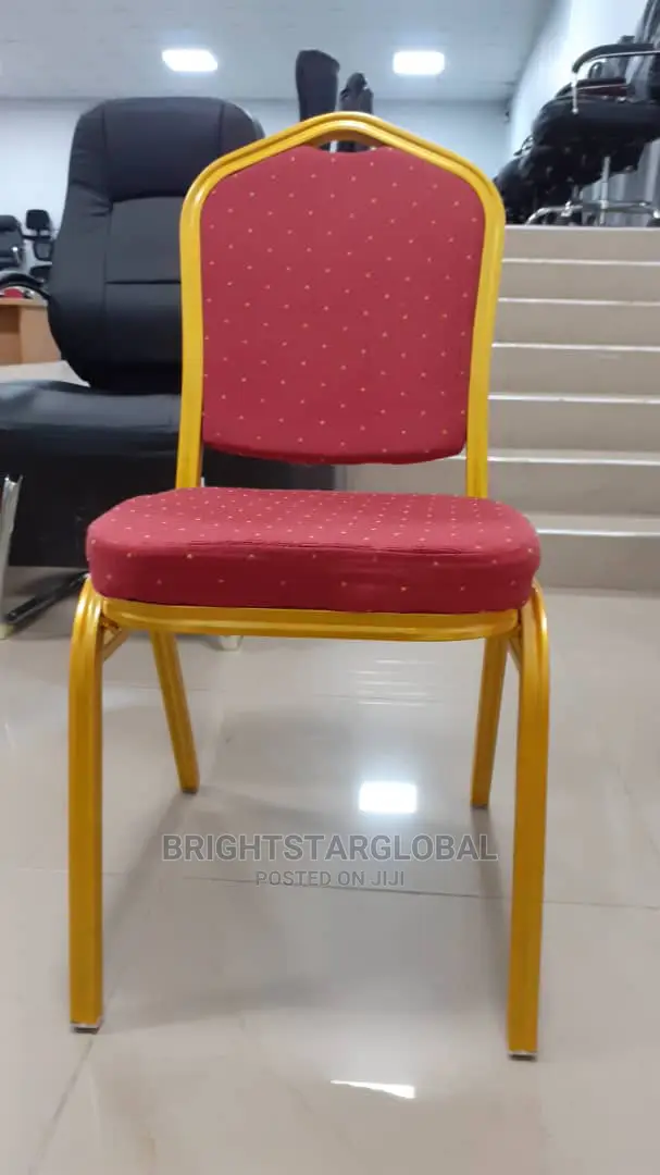 Strong Banquete Church Chair