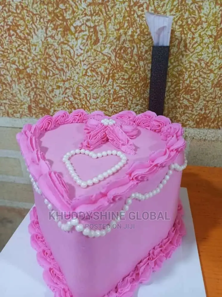 Different Buttercreams/Whipping Cream Birthday Cakes