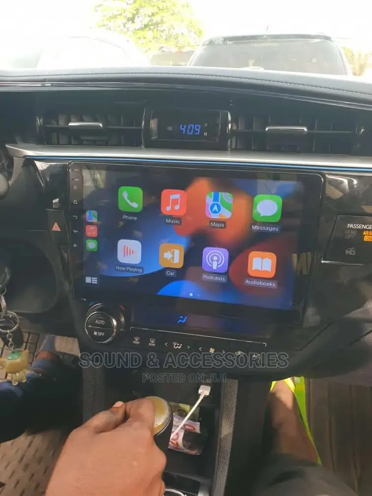Toyota Corolla 13-16 Android GPS Nav Player + Reverse Camera
