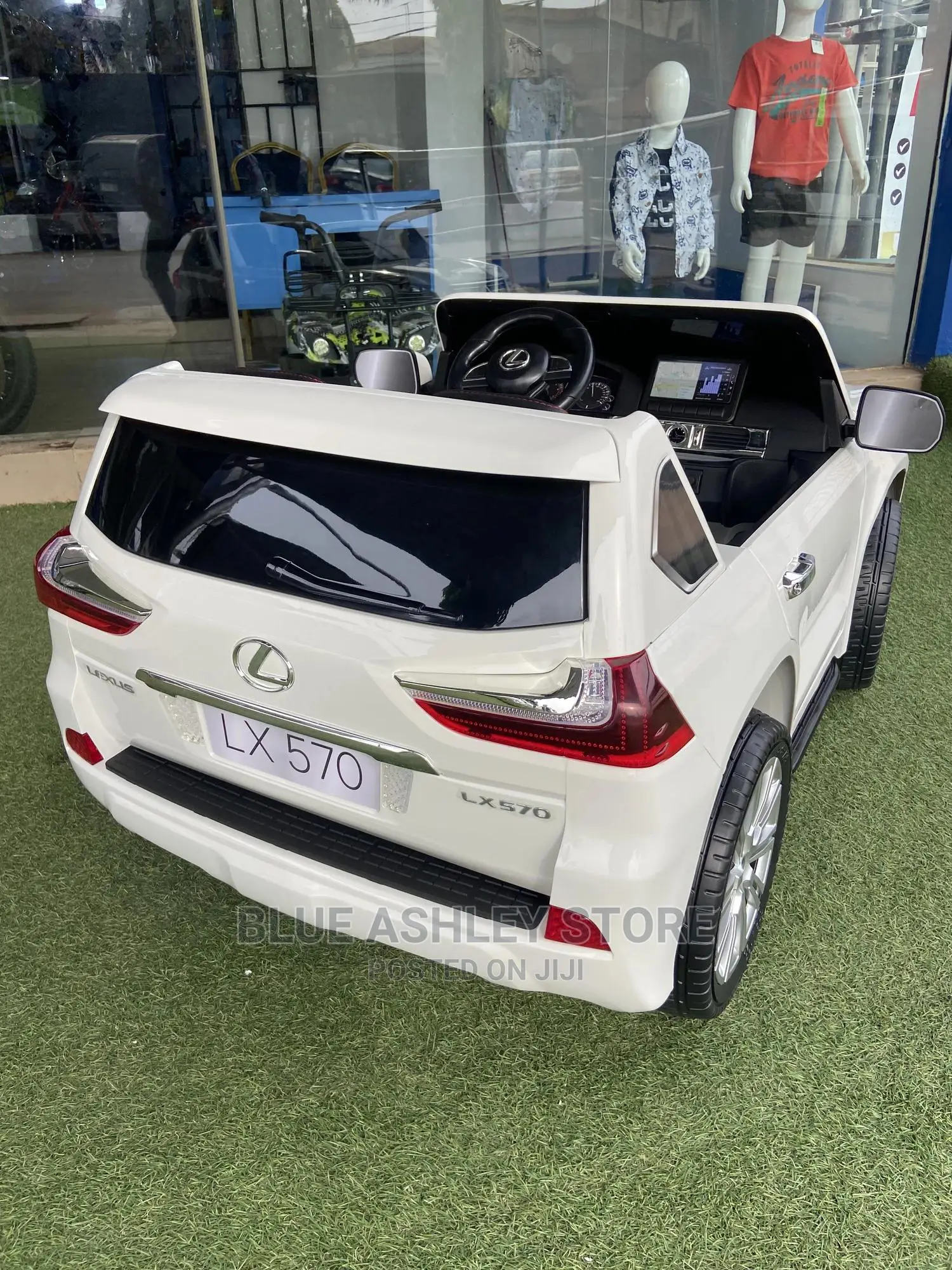 Lexus Lx 570 With Soft Tyre