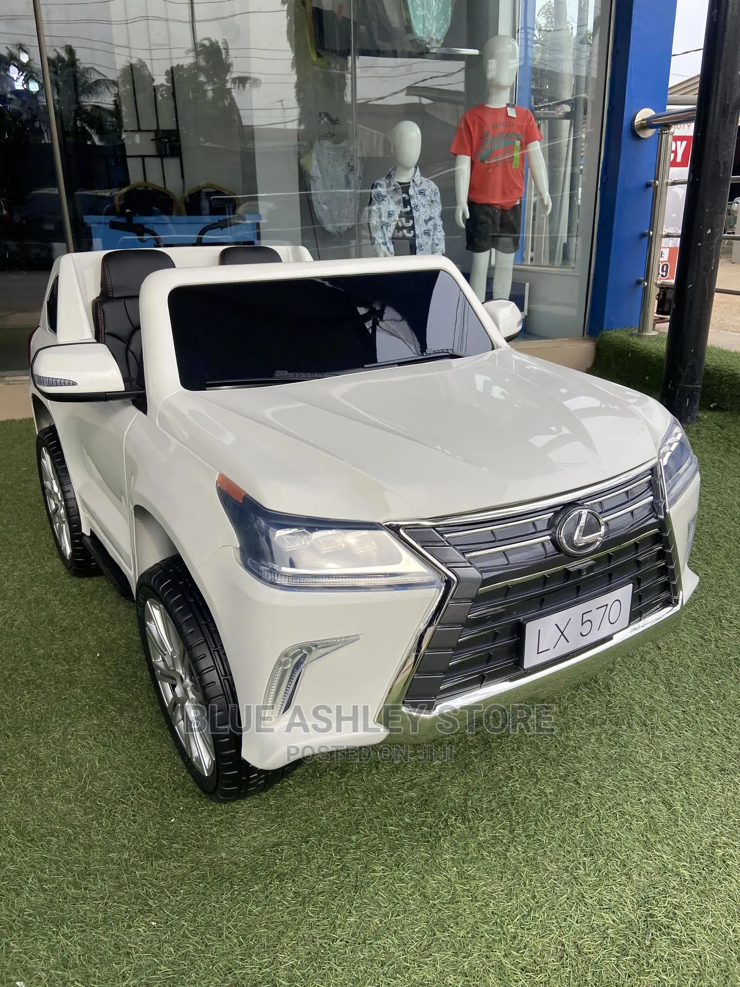 Lexus Lx 570 With Soft Tyre