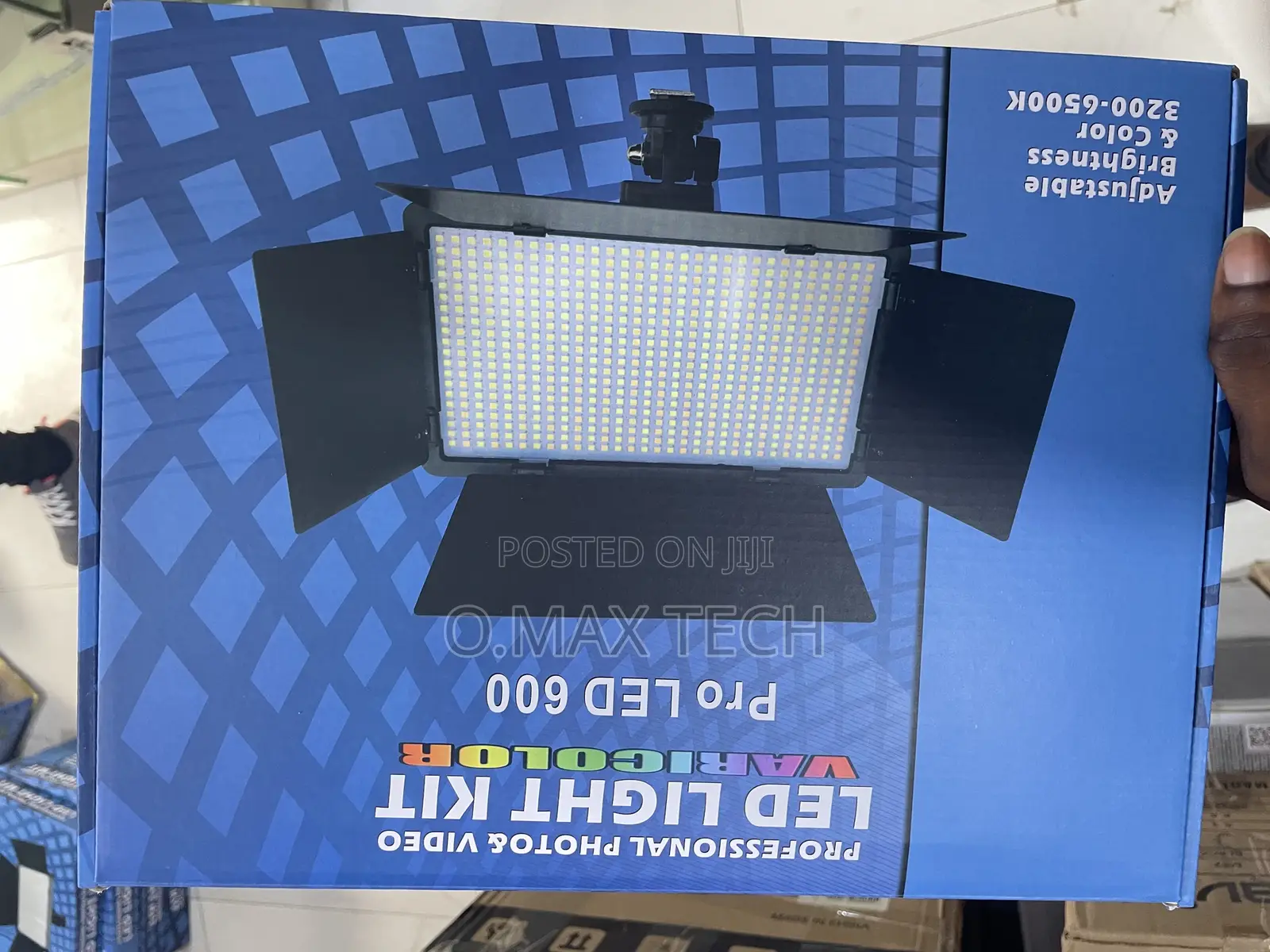 Led Light Kit Varicolor Pro Led 600 With Tripod