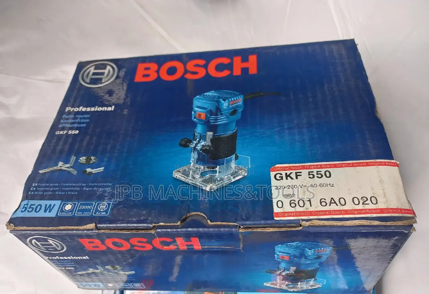 GKF 550 Bosch Palm Router