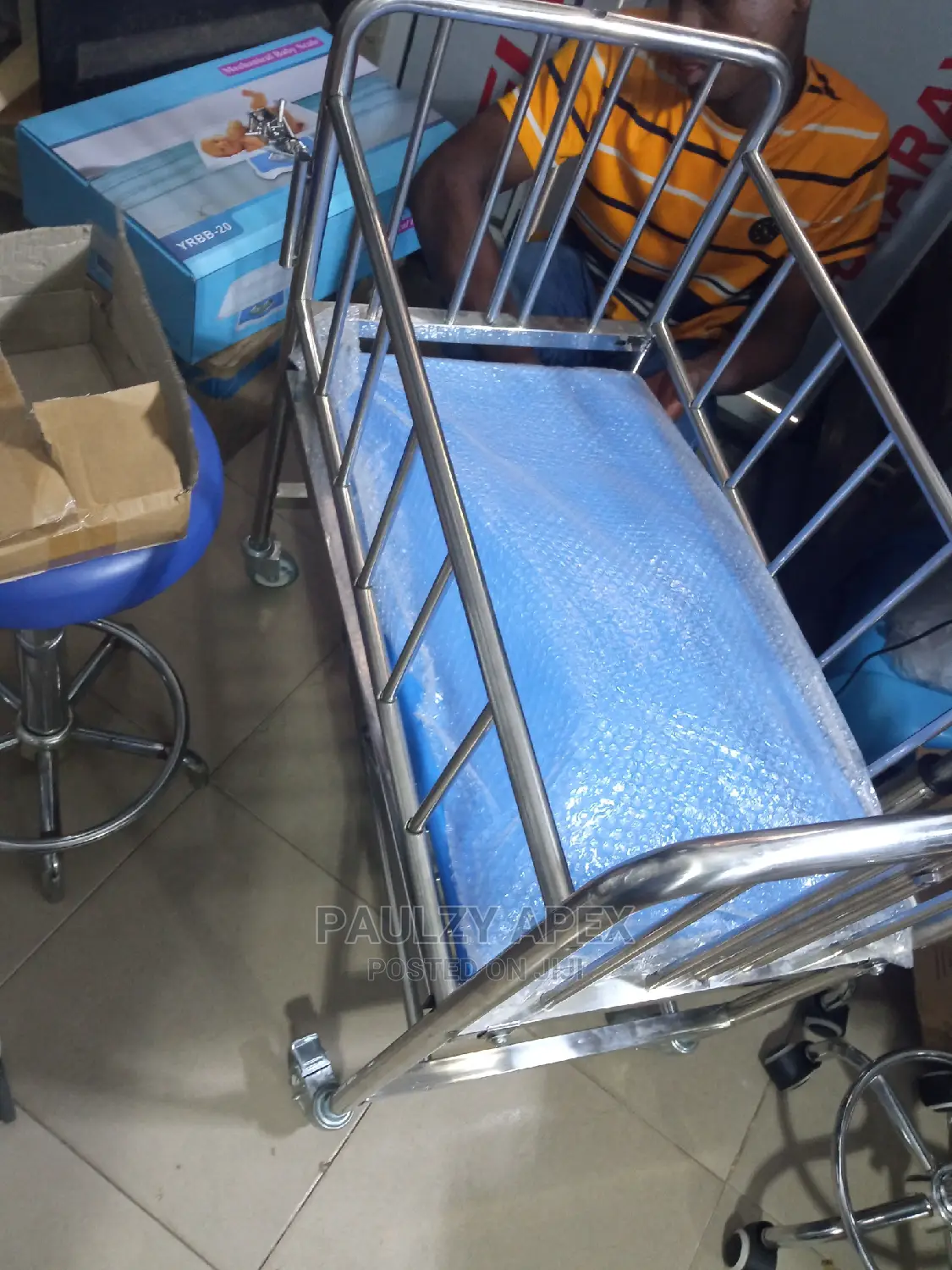 Baby Cot (Stainless)