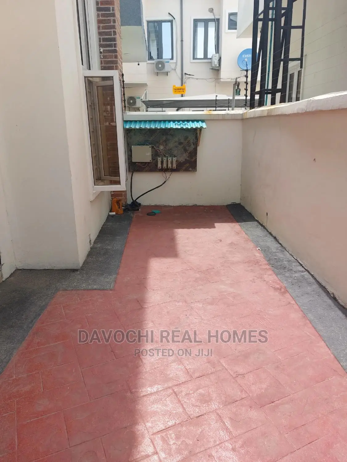 4bdrm Duplex in Ikota Country Estate, Lekki Phase 2 for sale