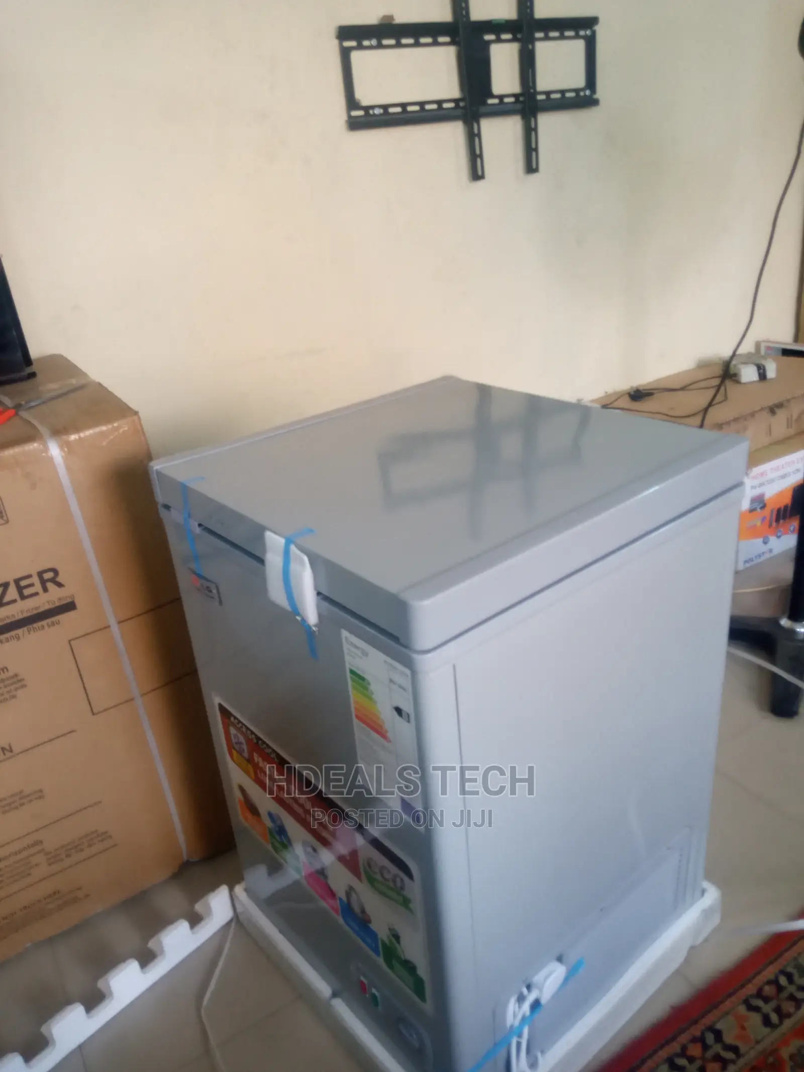 100l Lg Chest Freezer Access Cool Bd 200l