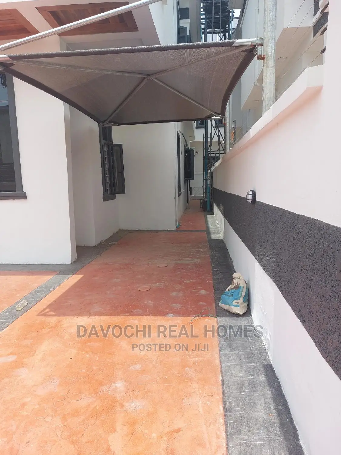 4bdrm Duplex in Lekky Country, Lekki Phase 2 for Sale