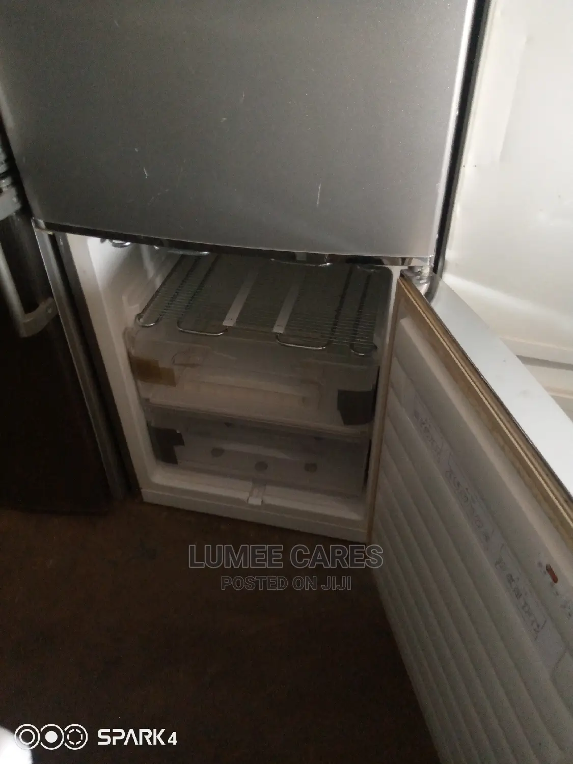 Hoover Dooble Door Fridge and Freezer