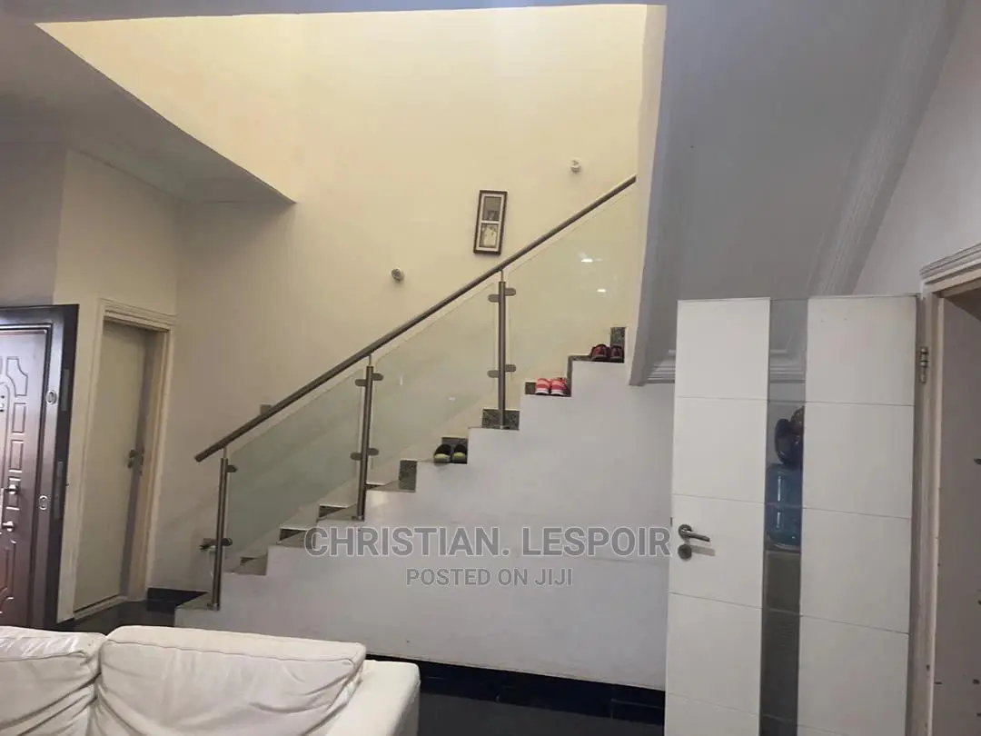 Stainless Steel Handrails and Other Handrails and Metal Fabr