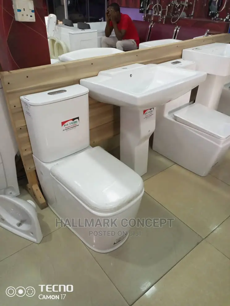 Executive Super Classic Water Closets