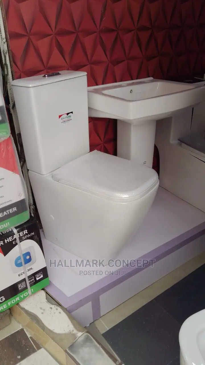Executive Super Classic Water Closets