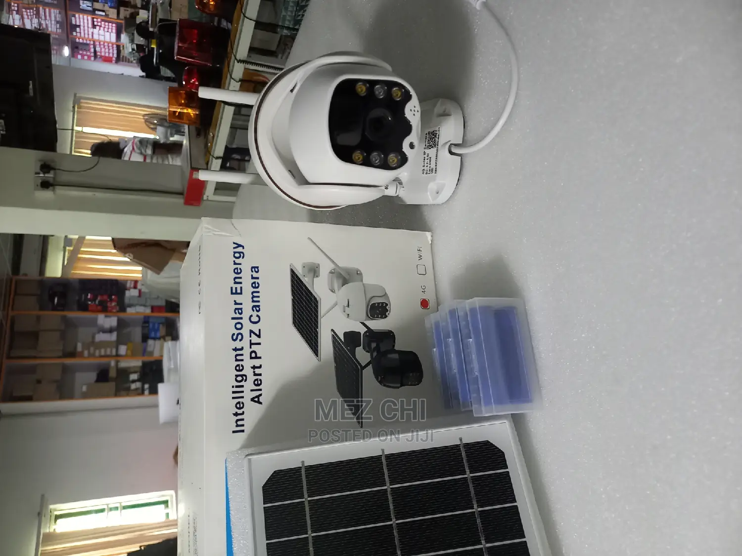 Intelligent Solar Energy Alert PTZ Camera