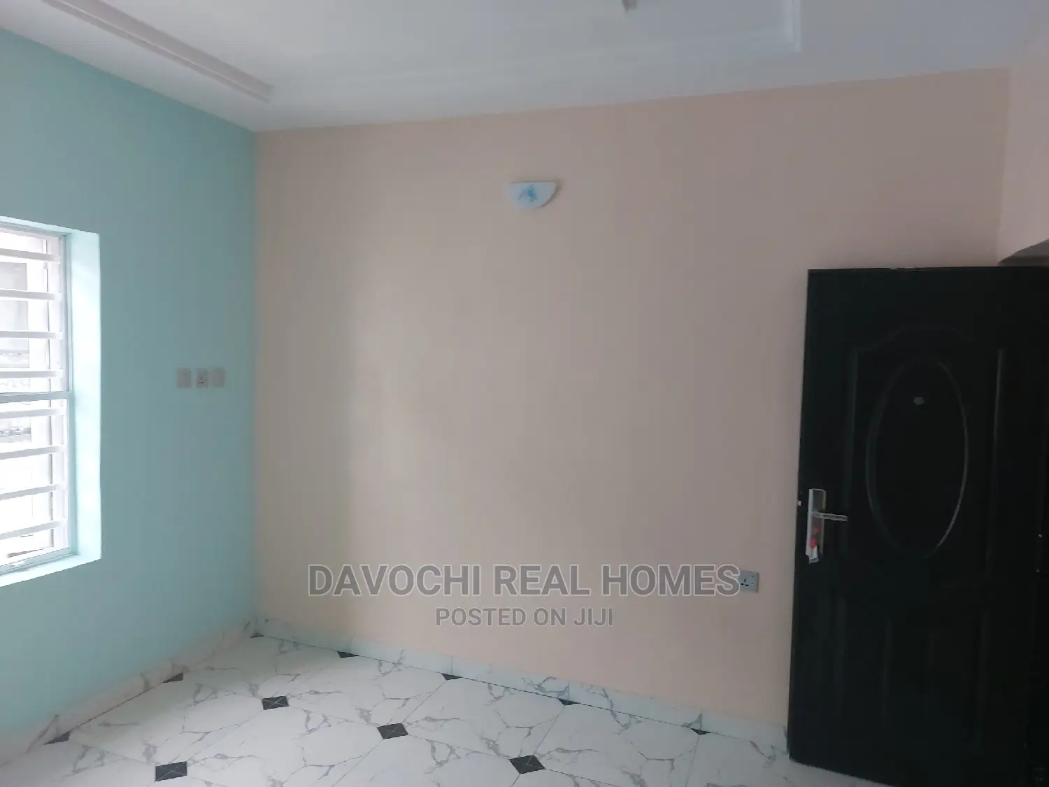 2bdrm Block of Flats in Immediately Lagos, Lekki Phase 2 for rent