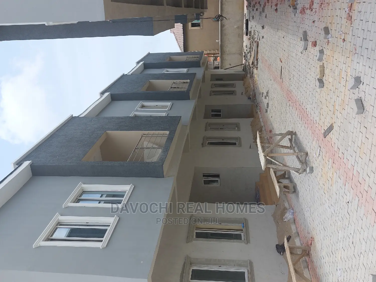 2bdrm Duplex in Immediately After, Lekki Phase 2 for rent