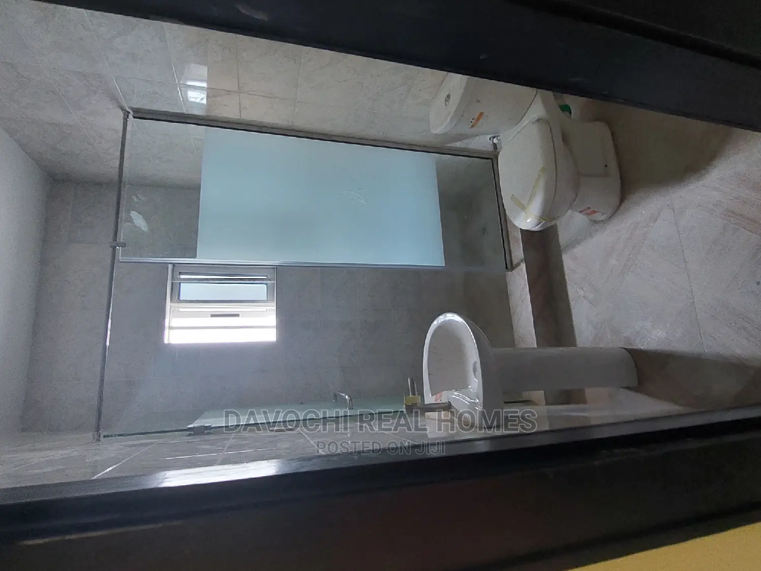 2bdrm Duplex in Immediately After, Lekki Phase 2 for rent