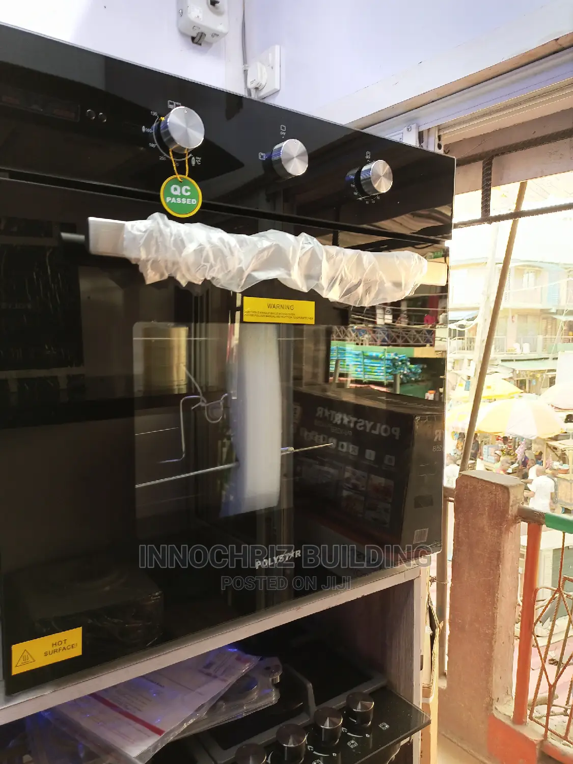Gas and Electric in-Built Oven