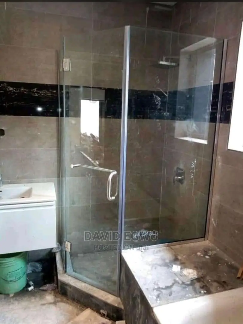 Shower Cubicle With Glass