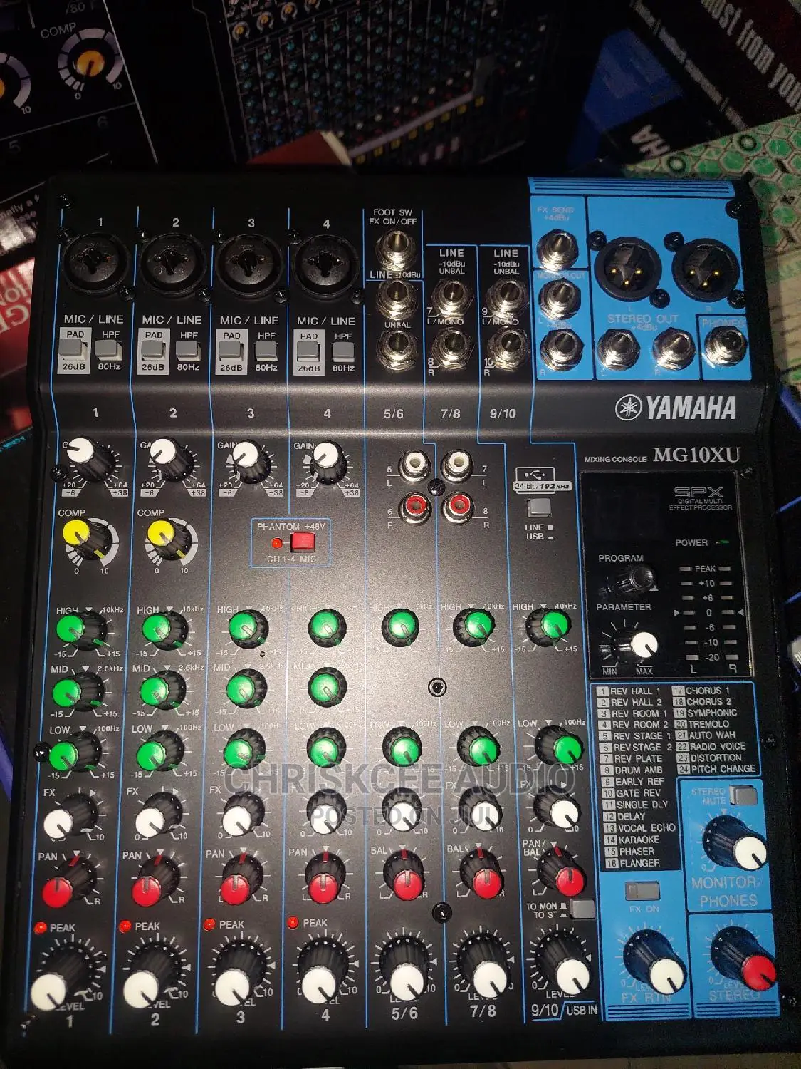 Yamaha MG10XU 10-Input Mixer