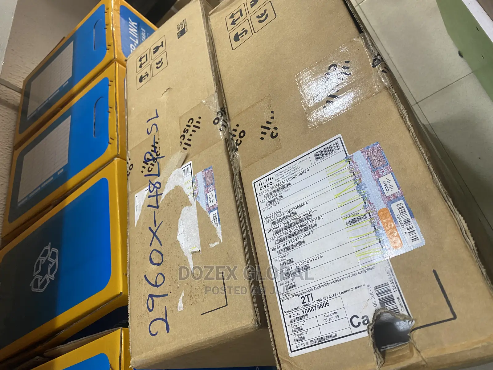 Cisco 2960x-48lps-L Switch