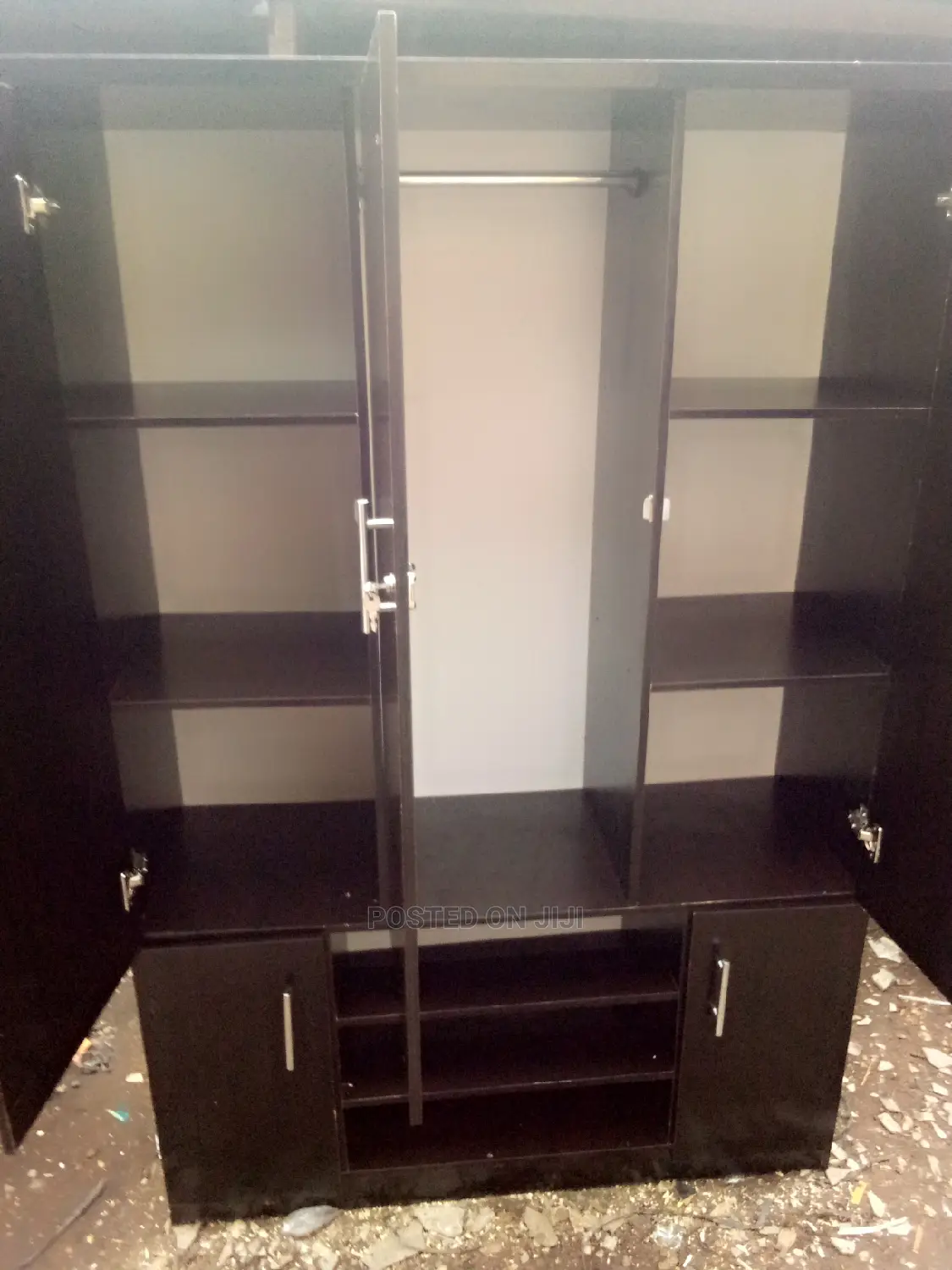 4 by 6 Height Wardrobe